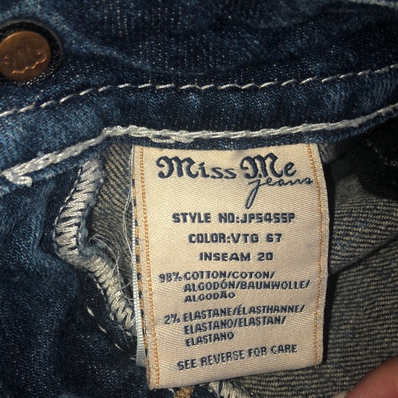 Miss Me Capris - Picture 4 of 7